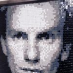 “Sting Pixel Remix” Mosaico Veneciano • Íconos de la Infancia Mosaico de teselas vítreas · 60 × 60 cm · 2021