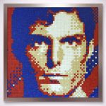“Superman Pixel Remix” Mosaico de teselas vítreas y espejos · 60 × 60 cm · 2020 creado por el artista PixelArt