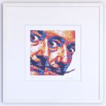 “Double Dalí Plotter” · Generative & Plotter Art · Serie Pop Icons · Rotuladores sobre papel Canson · 50 × 50 cm (enmarcado) · 2024