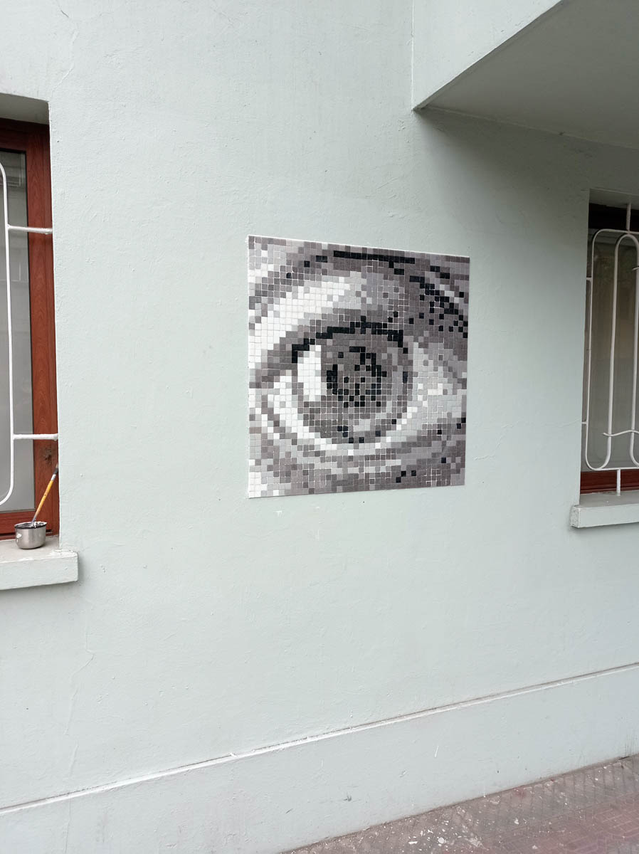 eye escher stretart mosaic pixelart 02