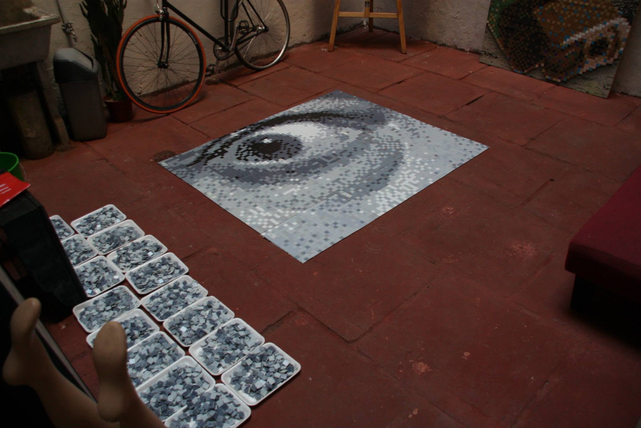 salvador dali pixelart mosaic streetart 01