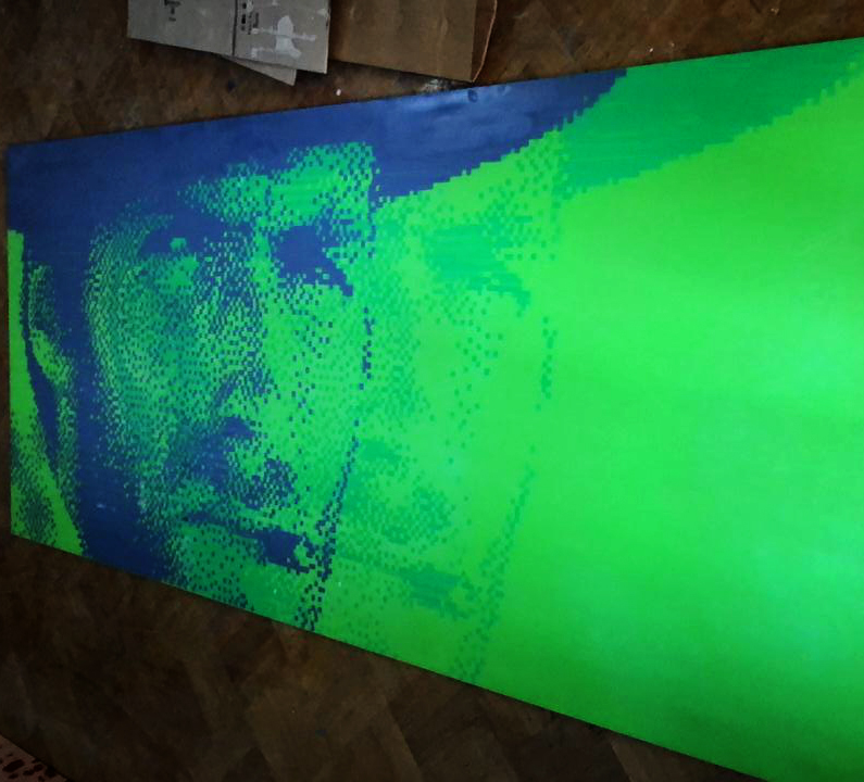 stencil clint esatwood pixelart streetart 01