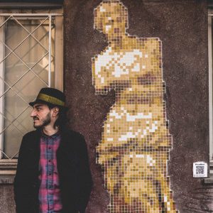 venus de milo pixelart streetart mosaic 03