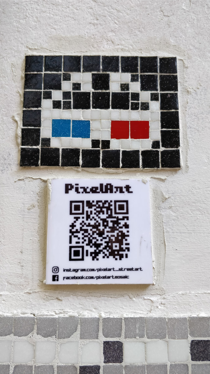 viaje cinetico streetart pixelart 01